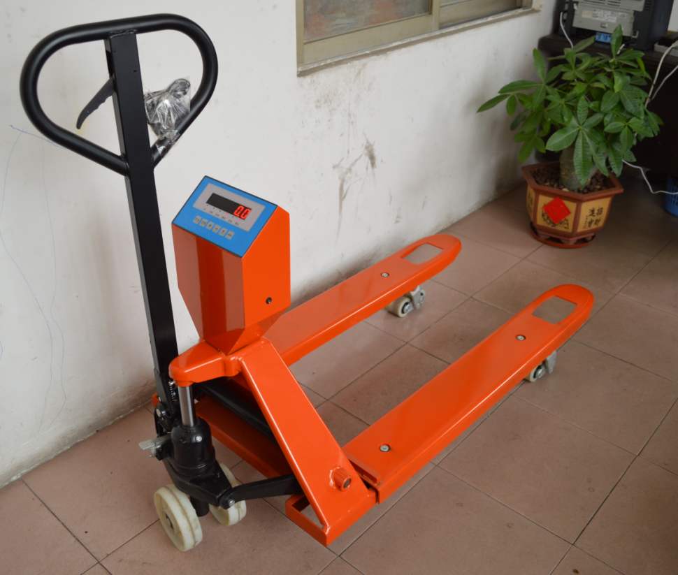 3噸電子叉車秤有幾個傳感器 物流倉庫適用嗎？